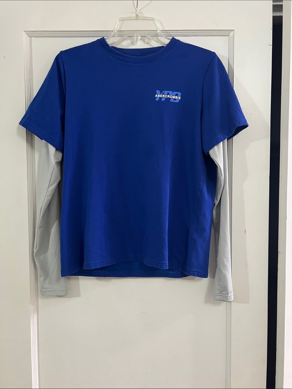 abercrombie kids blue tee with light gray layered sleeves